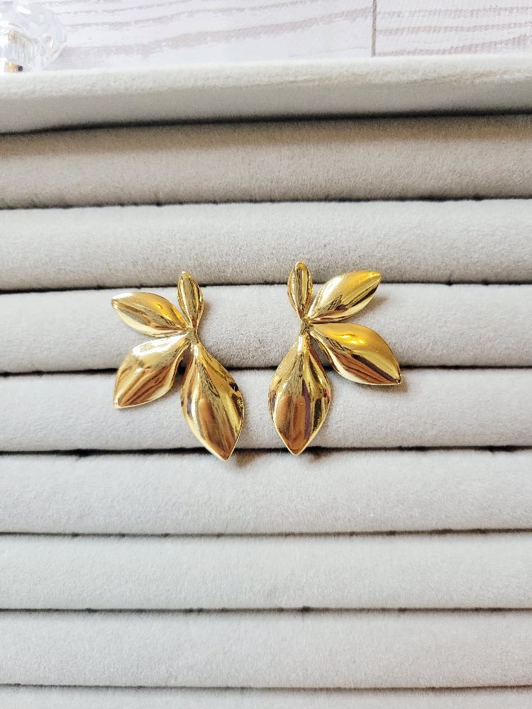 Image of Goldie Earrings 