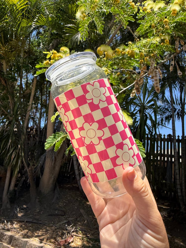 Image of Solid Checkered Flower