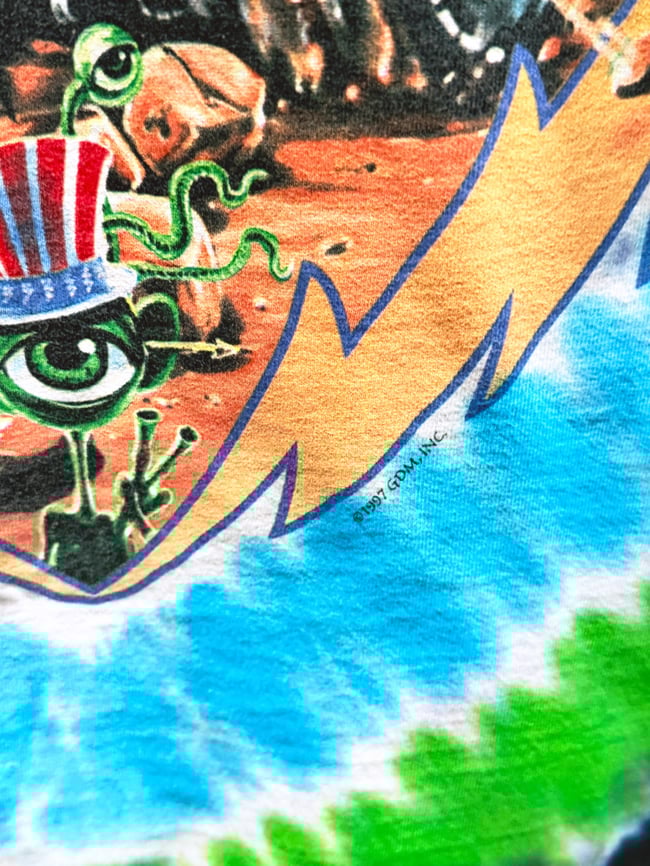 Grateful Dead 1997 Cosmic Charlie T-Shirt - Size XXL