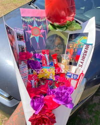 Image 2 of Picture/Candy Bouquet 