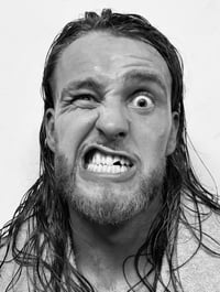 Toothless aggression! 