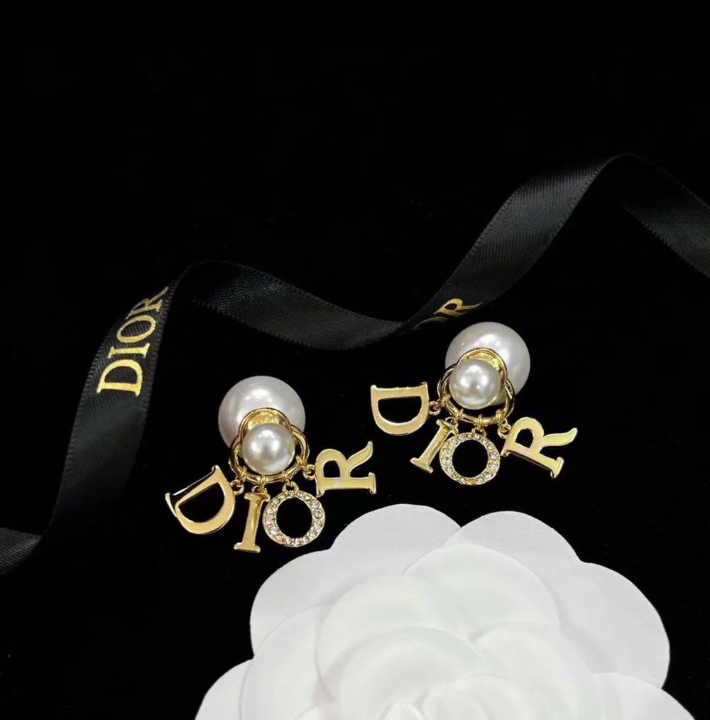 Dio* gold plated earrings 