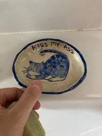 Image 3 of Angry Cat Soap Dish
