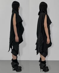 Image 4 of Oblique Long Vest