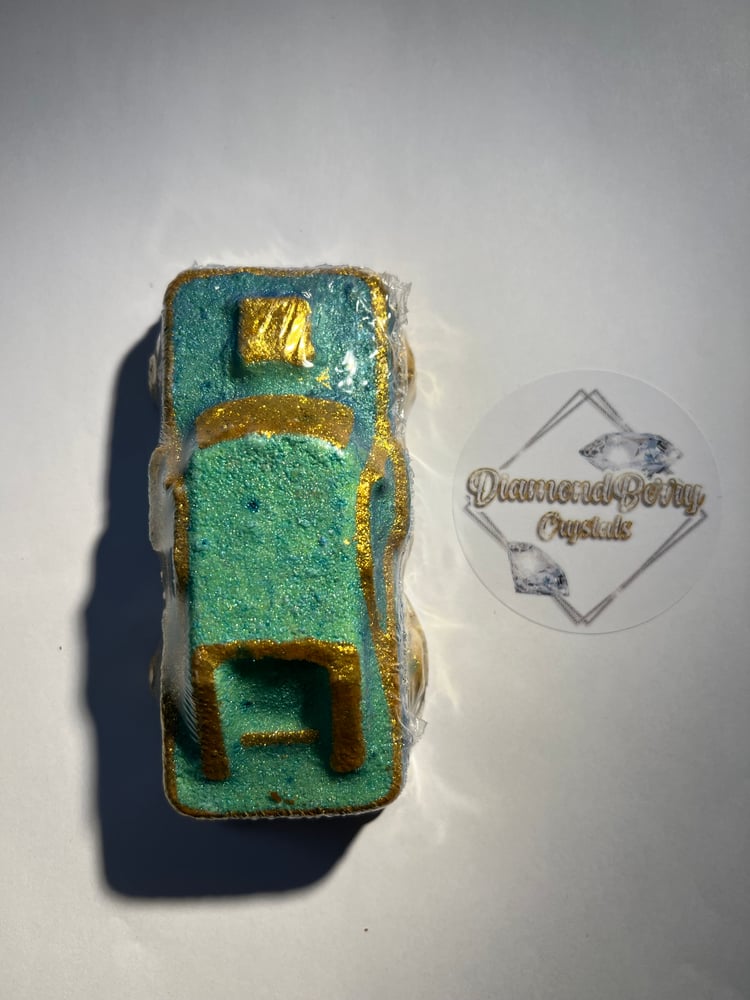 Image of Large car bath bomb 