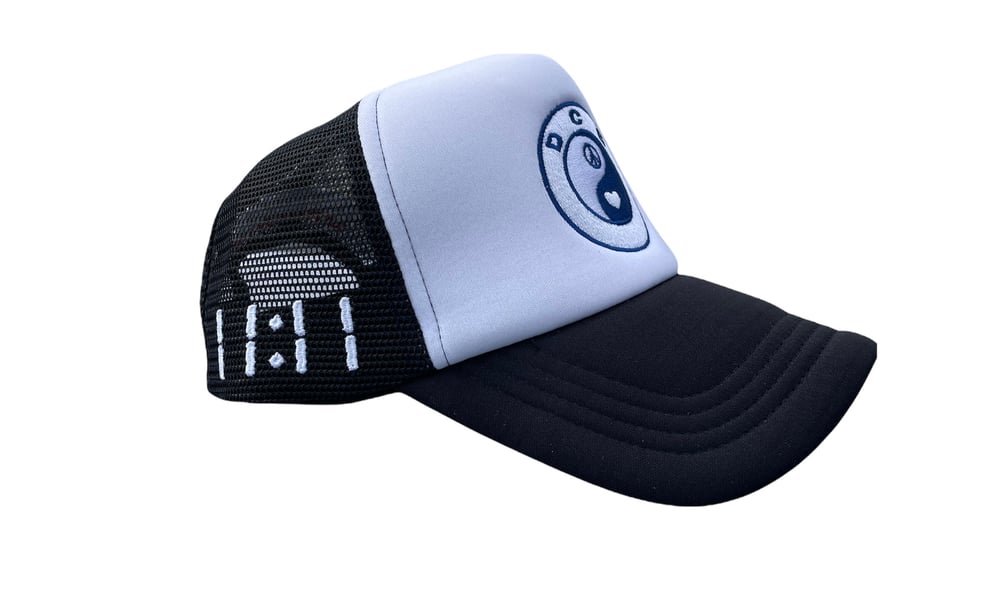 Image of PEACE LOVE and BALANCE foam trucker BLK/BLUE