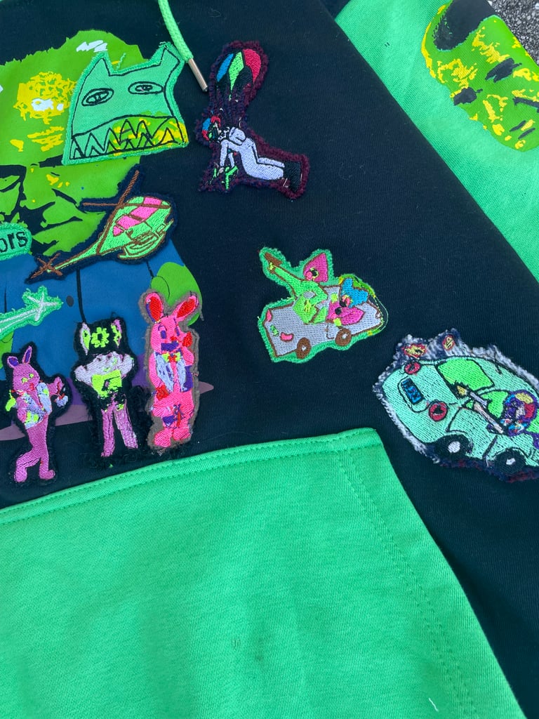 Conspirator remix hoodie [M] Image 4