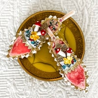 Image 1 of Mini Spring Slipper