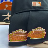 Image 3 of New Era 59Fifty “Rusty Queen” Santiago.Fitteds 