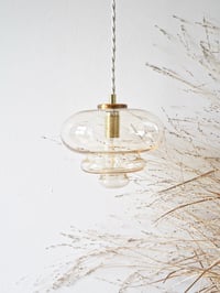 Image 2 of Baladeuse Ou Suspension Globe Ambré .