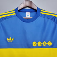 Image 2 of Boca Juniors 1981/82 Home