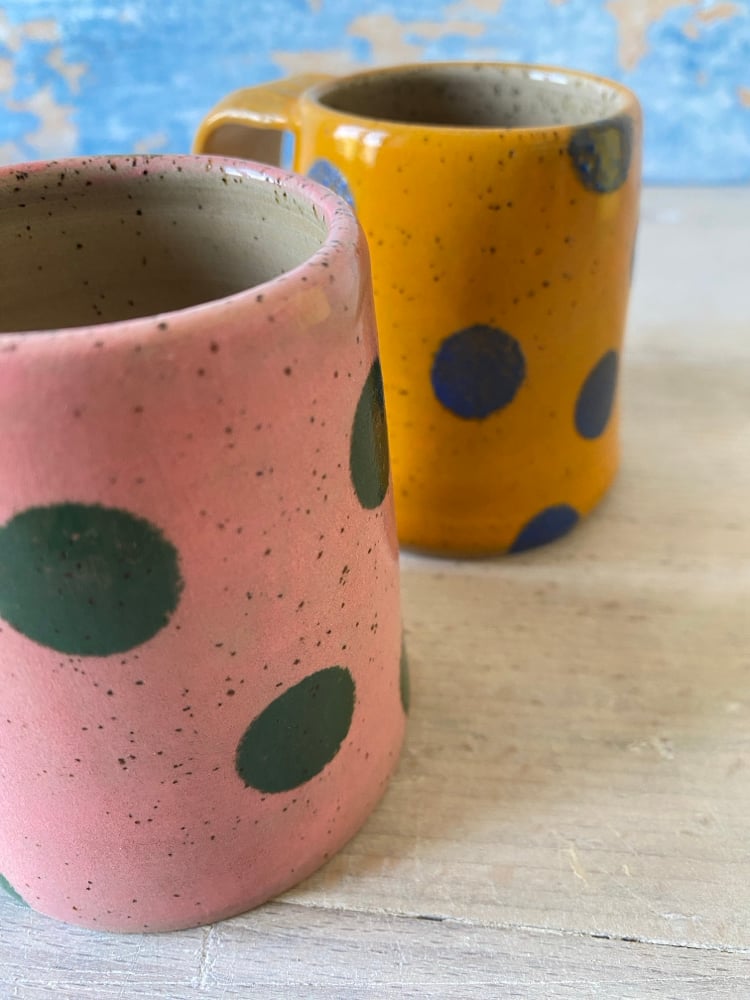Spotty Flat white duo.