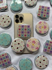 Image 1 of Magical Minimalist Mag Grippie