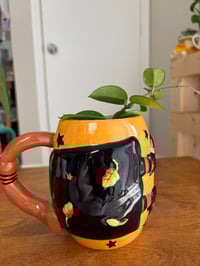 Image 3 of Hoya Chouke in Witch on Broom Mug