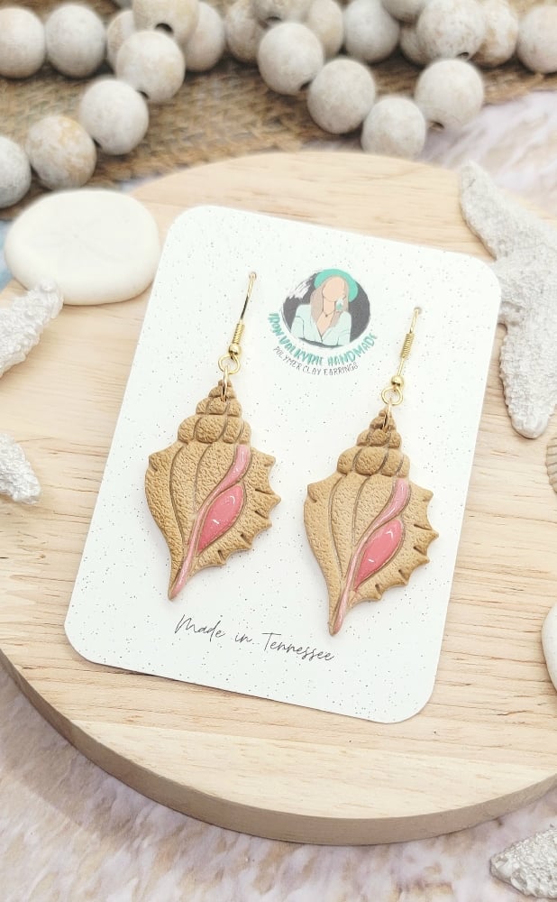 Image of Coastal Conch Dangles
