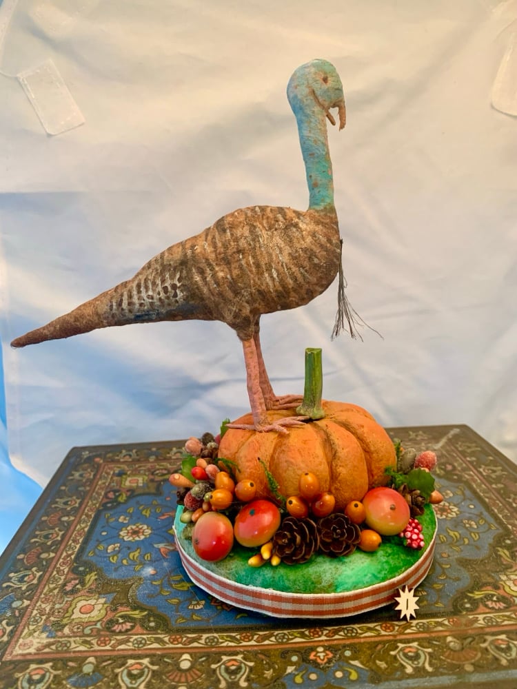 Image of Turkey Hen Figure 1