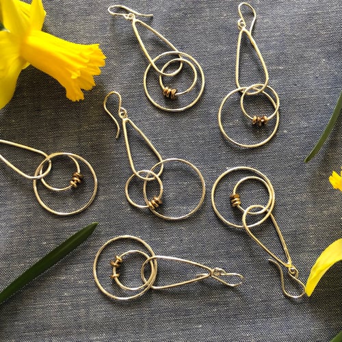 Image of Seed Sway Earrings