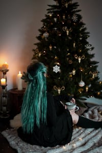 Image 6 of JARNVID Yule Decor Pack: 1 Deer Skull + 1 Cat Skull + 1 Raven Skull (3 decor items total)