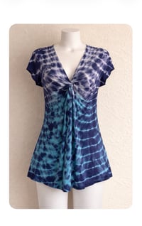 Image 2 of New Large Inc Bedazzled Top #589*6