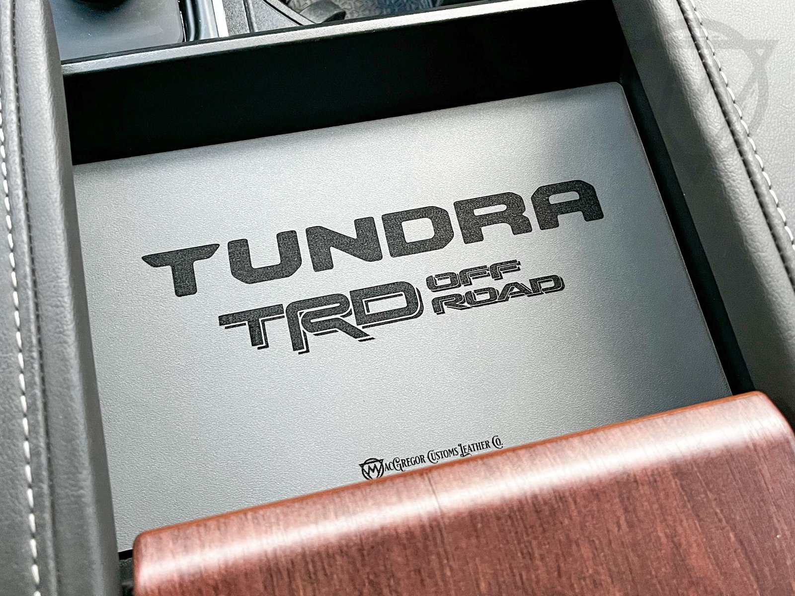 TUNDRA Console Insert | MacGregor Customs Leather Co.