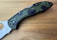 Image 4 of Spyderco Delica 4 FRN Zome Green (C11ZFPGR)