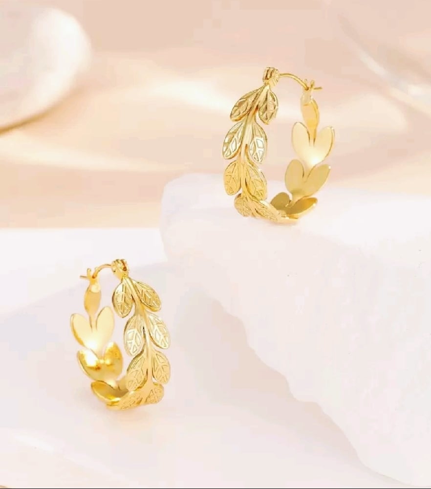 Image of Leah Hoop Earrings 