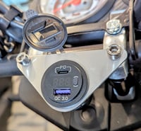 Image 4 of Reckless NAVi 110 USB Charger Kit