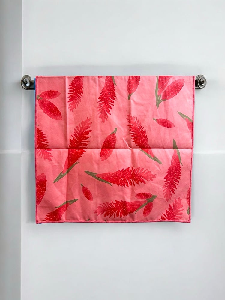 Image of Dreamy Awapuhi Hand Towel