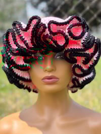 Image 5 of Pink & Black