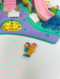 Image 2 of Polly pocket vintage aquasplash