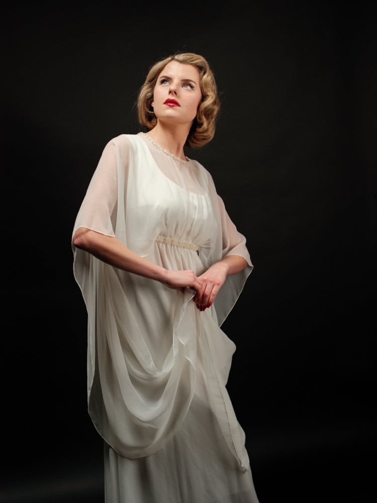 1970s Grecian Goddess | Estelle Amore 1970s Grecian Goddess | Estelle Amore