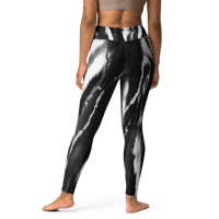 Image 4 of Skelloween Yoga Leggings