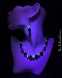 Image of Black & Blue Uranium Accented Necklace & Earring Set