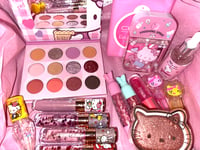 Image 2 of Hello kitty beauty bundle 