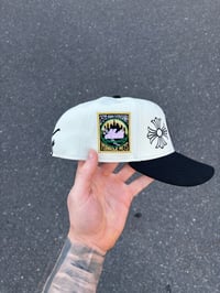 Image 6 of PINK BRIM NEAPOLITAN NEW YORK METS CUSTOM FITTED CAP