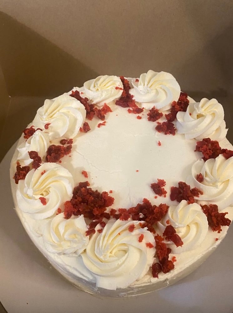 Image of 9 inch cakes 