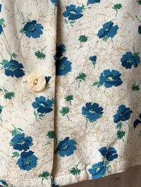 Image 4 of Chemisier vintage à fleurs bleues