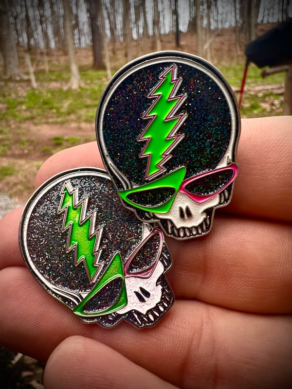 Image of Retro Stealie Pins