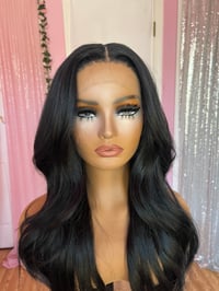 Image 3 of Everyday black wig 