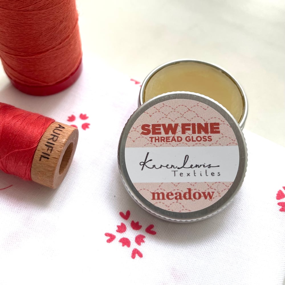Image of Sew Fine Thread Gloss
