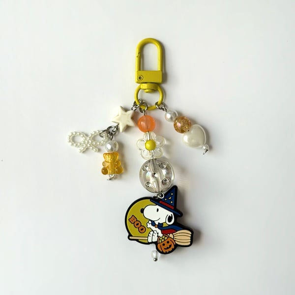 Image of clutter keychains