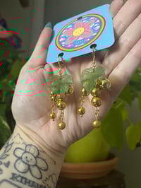 Image 2 of Gold Grapes