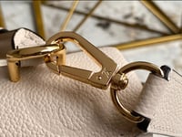 Image 5 of LV Bag Classy