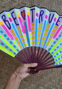 Image 5 of Be Simple, Be True Fan