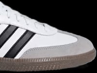 Urban Classic Sneakers