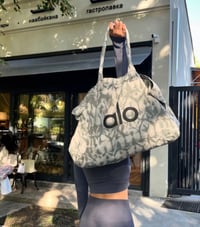 Tote