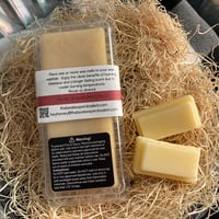 Image 4 of Cranberry Spice Pure Beeswax Melts