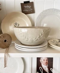 Image 1 of Oat Wreath Mixing Bowl