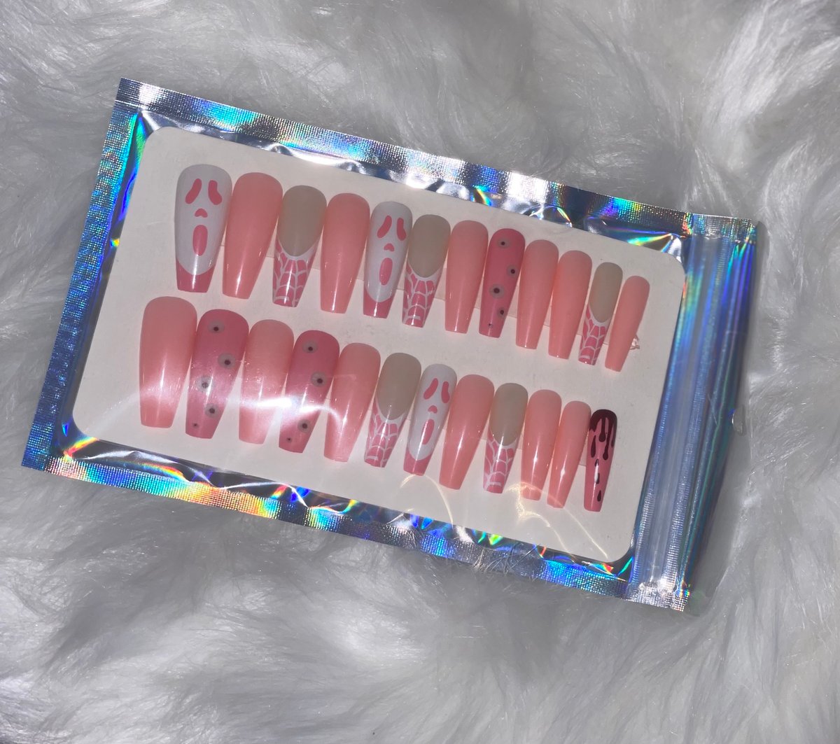 Image of Scream Press on Set 😱💕💅🏽