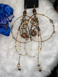 Image 1 of Gold trim 